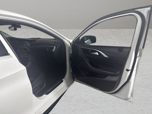 2019 INFINITI QX30 PURE