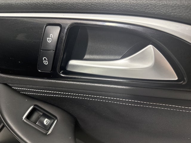 2019 INFINITI QX30 PURE