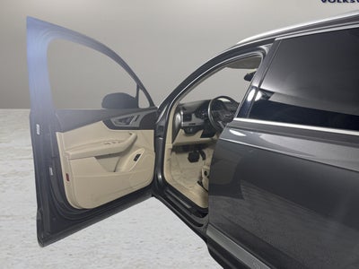 2019 Audi Q7 Premium