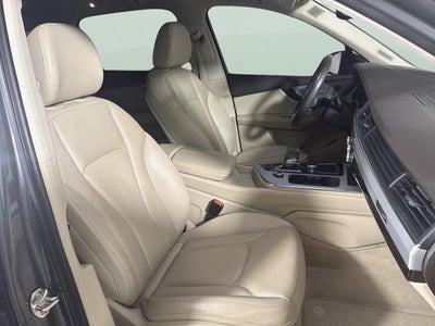 2019 Audi Q7 Premium