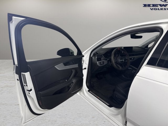 2017 Audi A4 Premium Plus