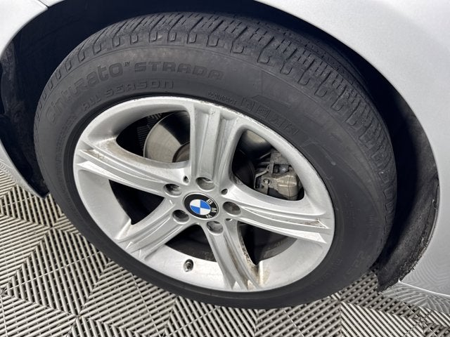 2013 BMW 3 Series 320i