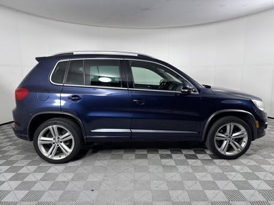 2016 Volkswagen Tiguan R-Line