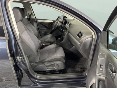 2014 Volkswagen Golf w/Conv & Sunroof