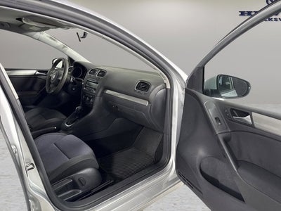 2012 Volkswagen Golf 2.5