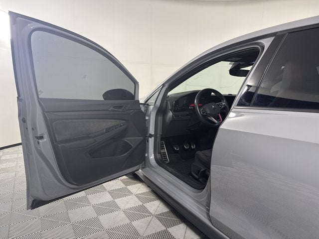 2023 Volkswagen Golf GTI SE