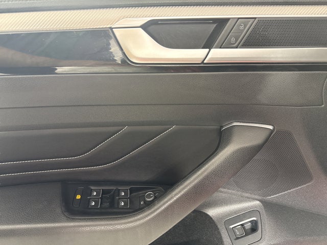 2022 Volkswagen Arteon SE R-Line