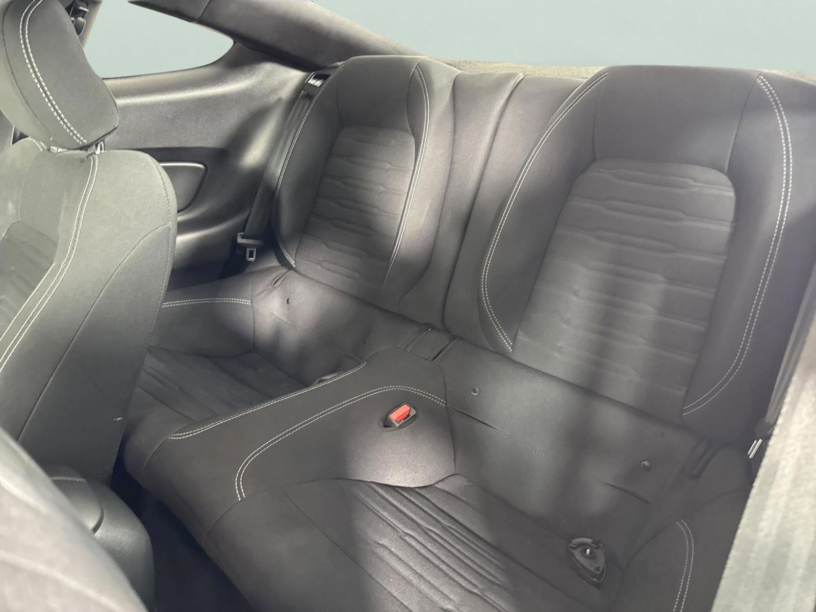 2022 Ford Mustang Mach 1