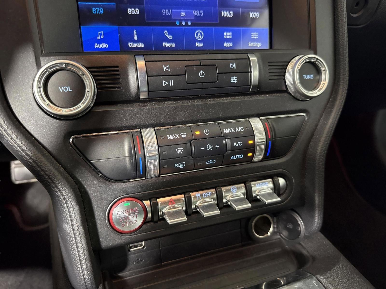 2022 Ford Mustang Mach 1