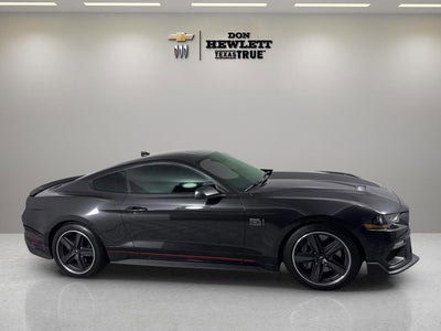 2022 Ford Mustang Mach 1