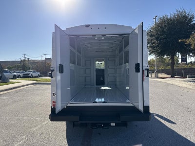 2025 Chevrolet Express Cutaway 3500 Base