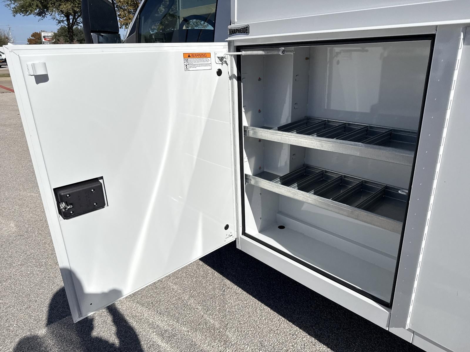 2025 Chevrolet Express Cutaway 3500 Base