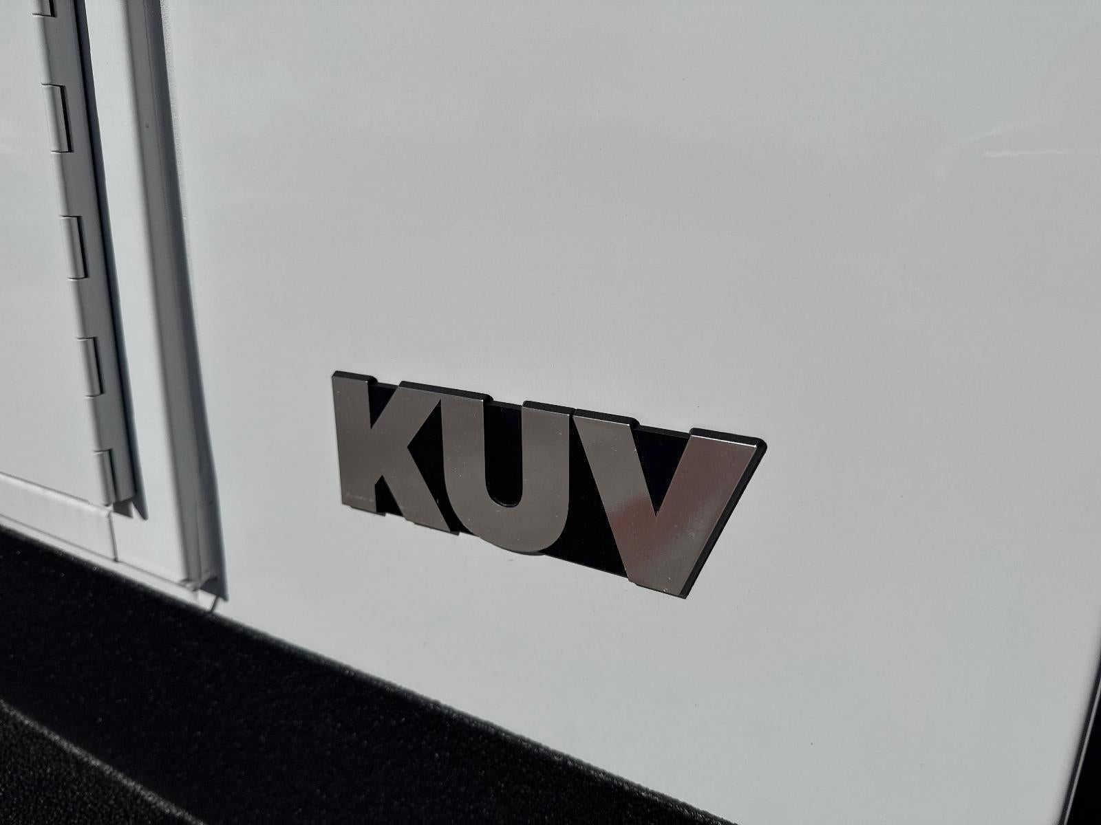 2025 Chevrolet Express Cutaway 3500 Base