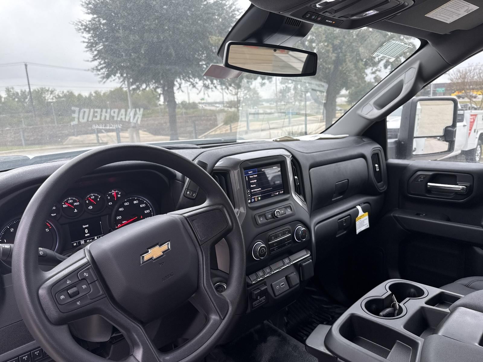 2025 Chevrolet Silverado 3500 HD Chassis Cab Work Truck