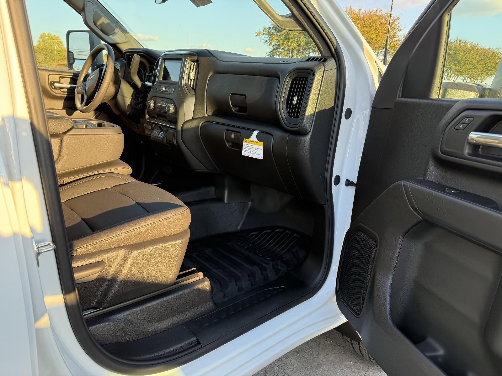 2026 Chevrolet Silverado 3500 HD WT