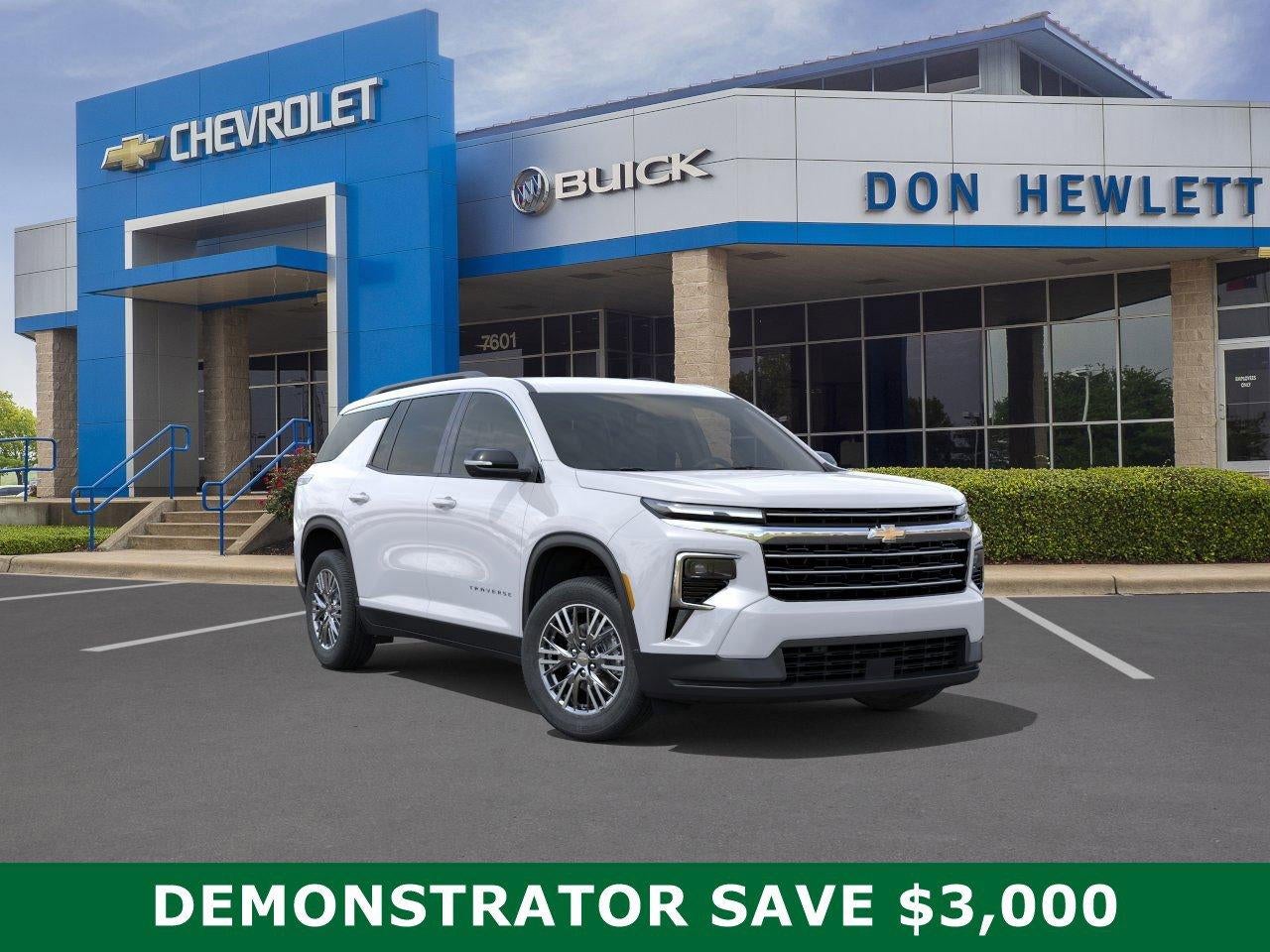 2025 Chevrolet Traverse LT