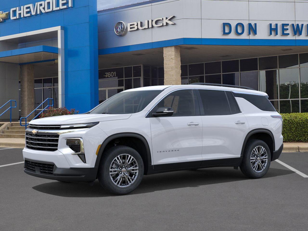 2025 Chevrolet Traverse LT