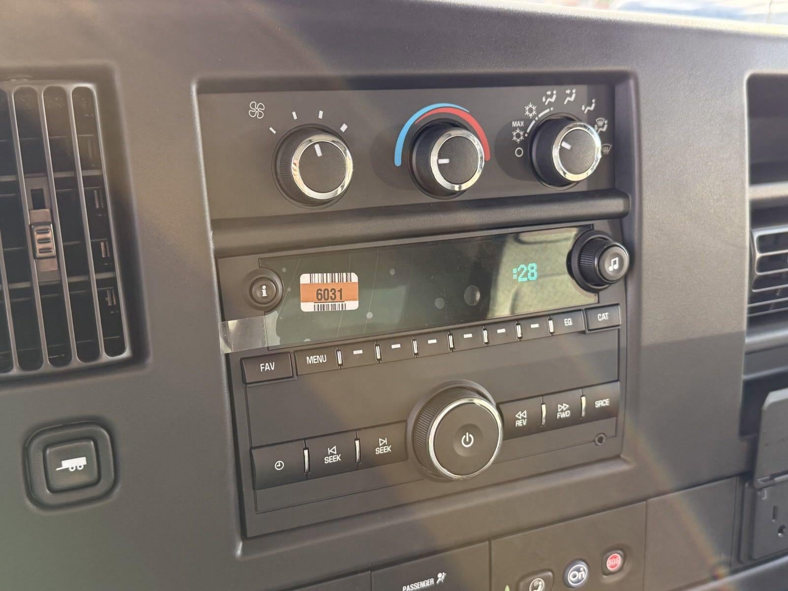 2024 Chevrolet Express Cutaway 3500 Base