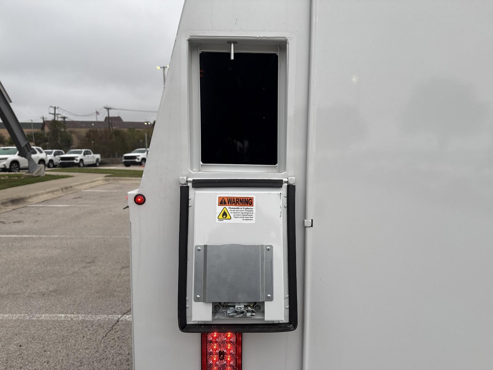 2025 Chevrolet Express Cutaway 3500 Base