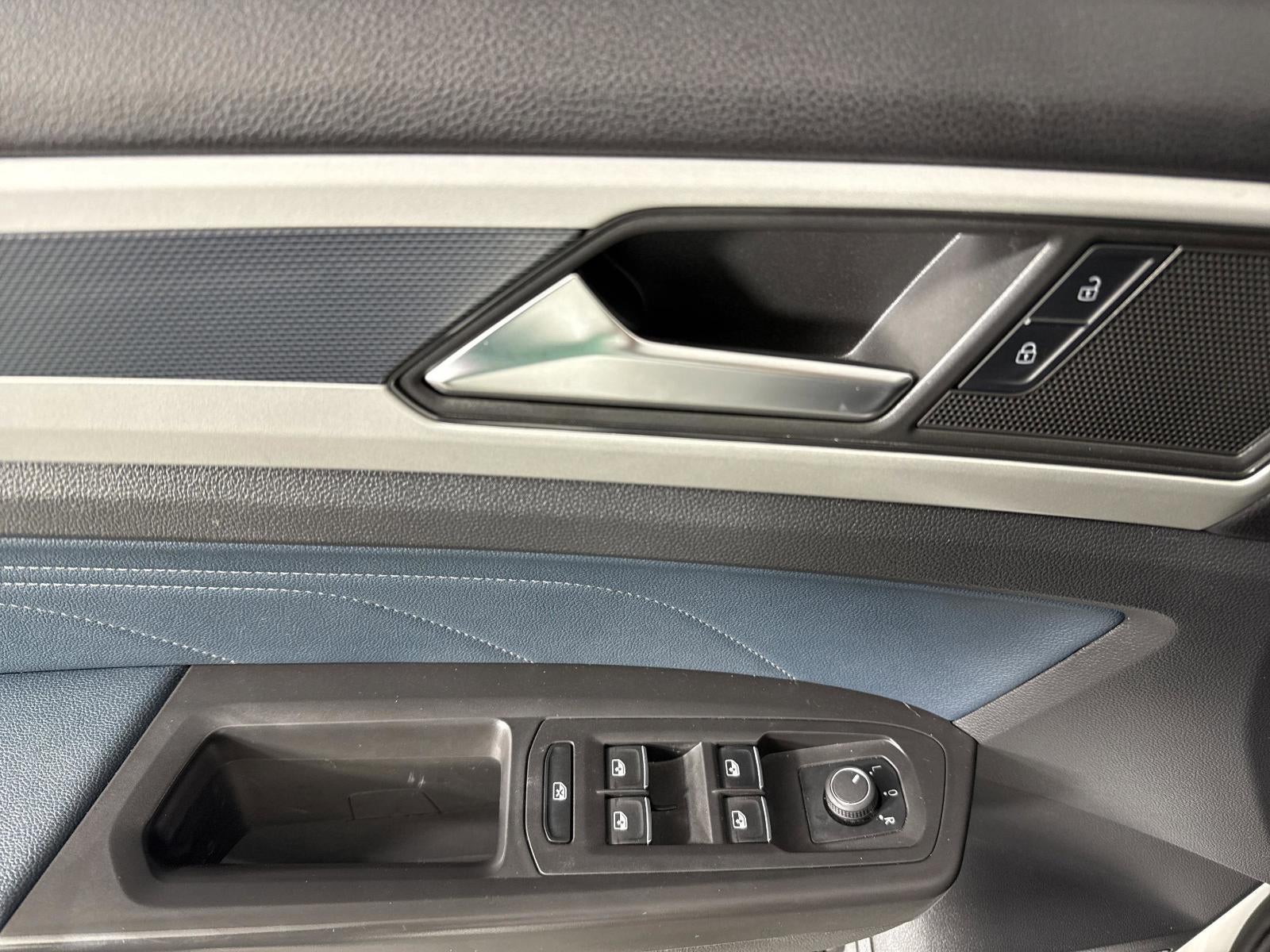 2023 Volkswagen Atlas Cross Sport 2.0T SEL