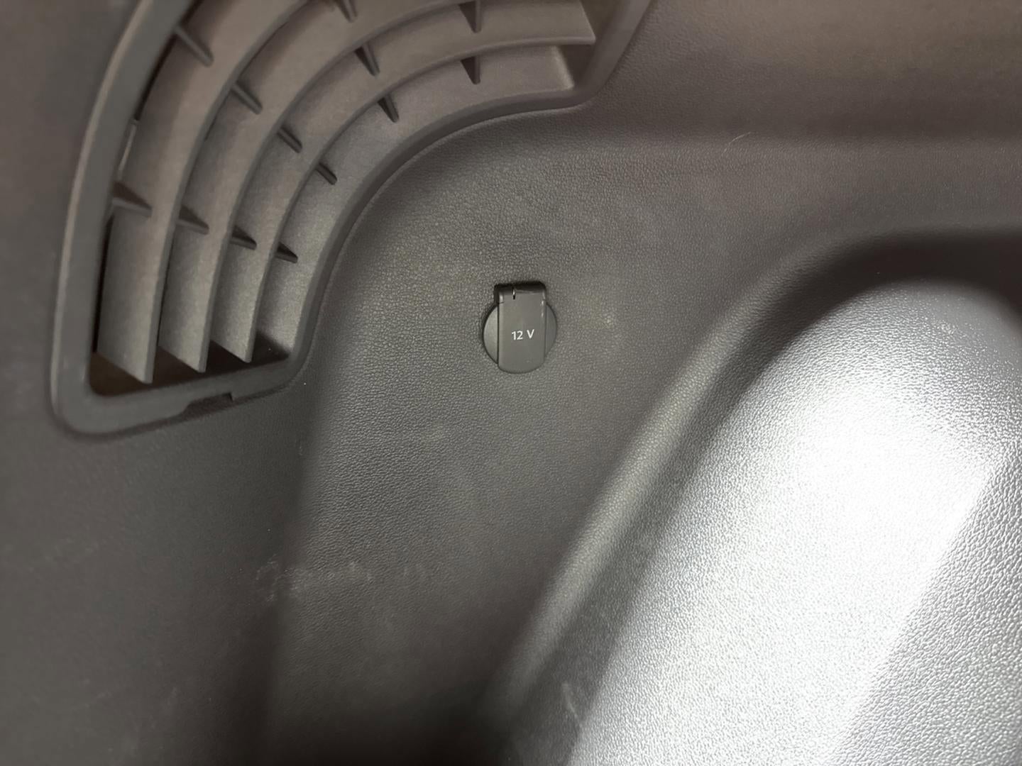 2023 Volkswagen Atlas Cross Sport 2.0T SEL