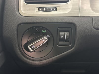 2017 Volkswagen Golf S