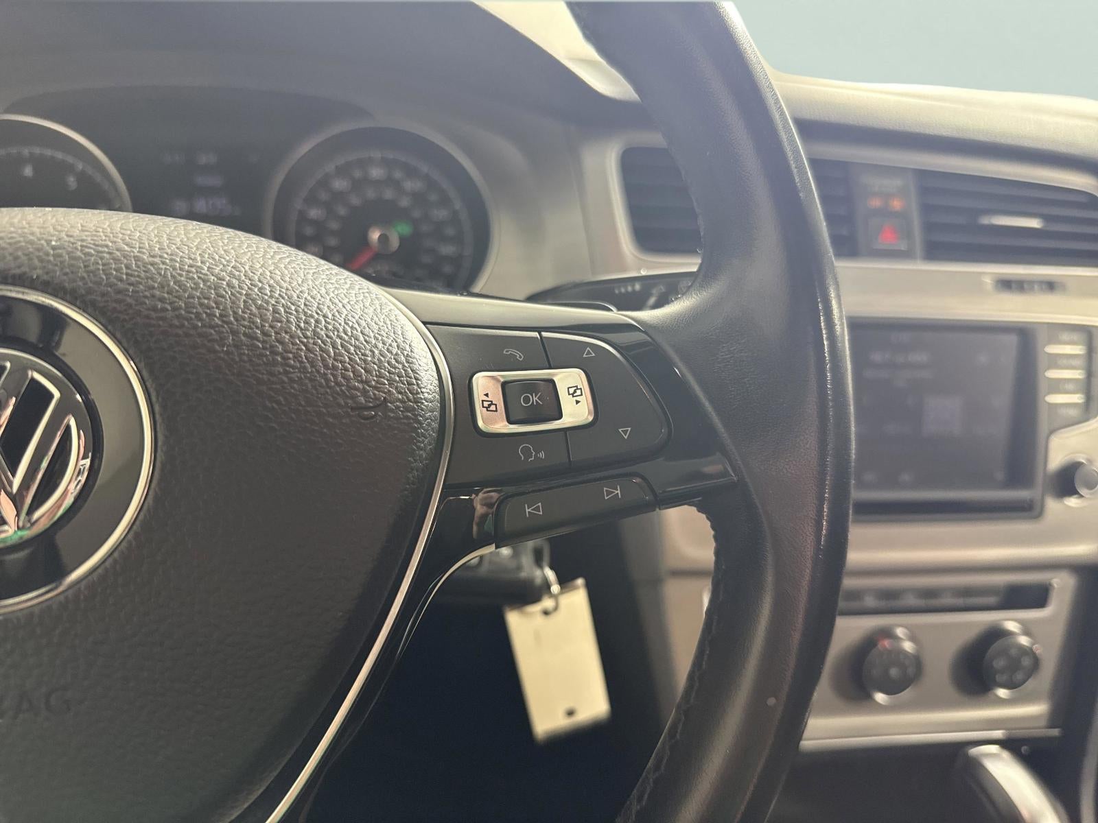 2017 Volkswagen Golf S