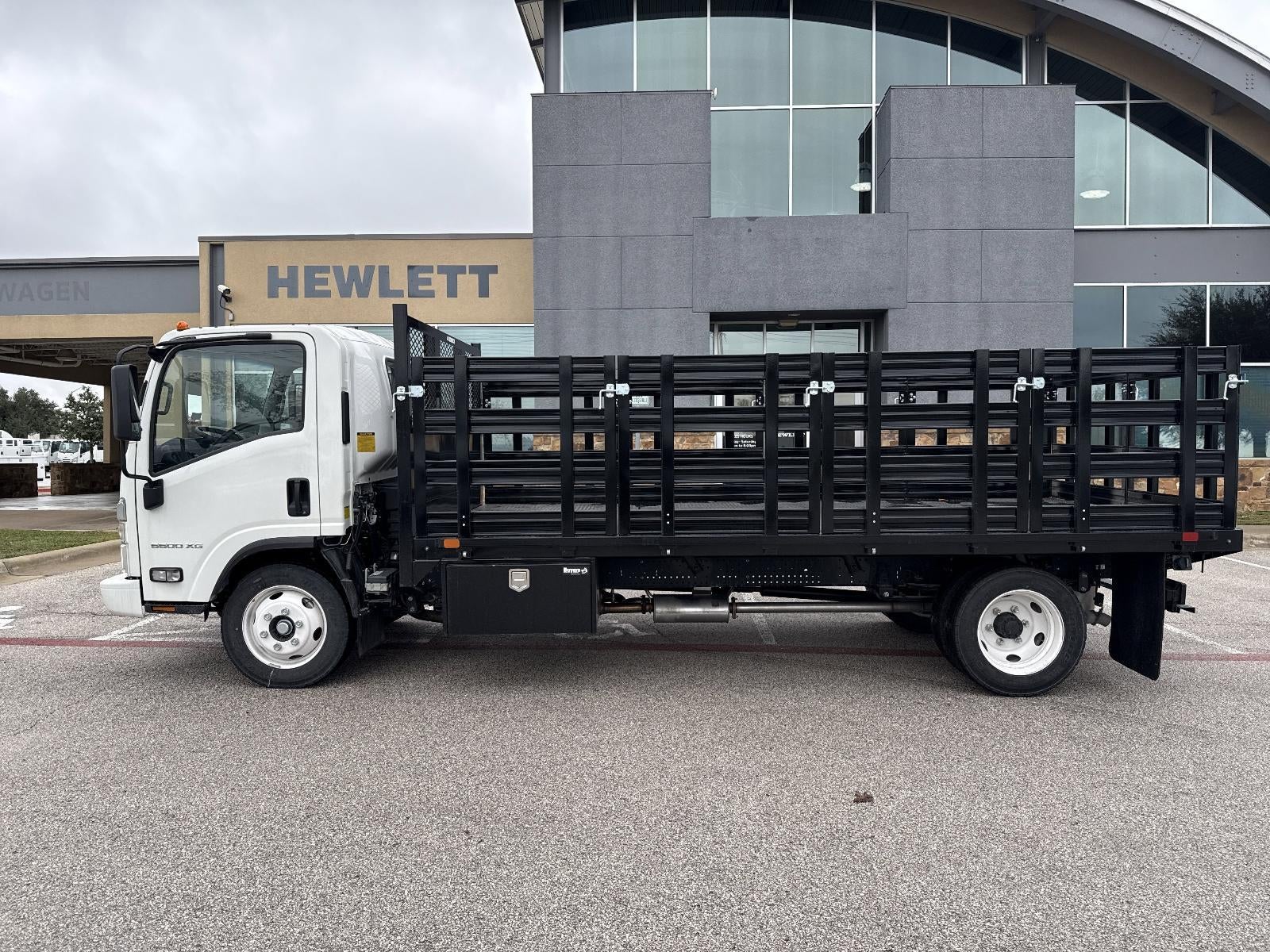 2025 Chevrolet Low Cab Forward 5500 XG NA