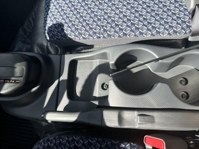 2025 Chevrolet Low Cab Forward 5500 XG NA