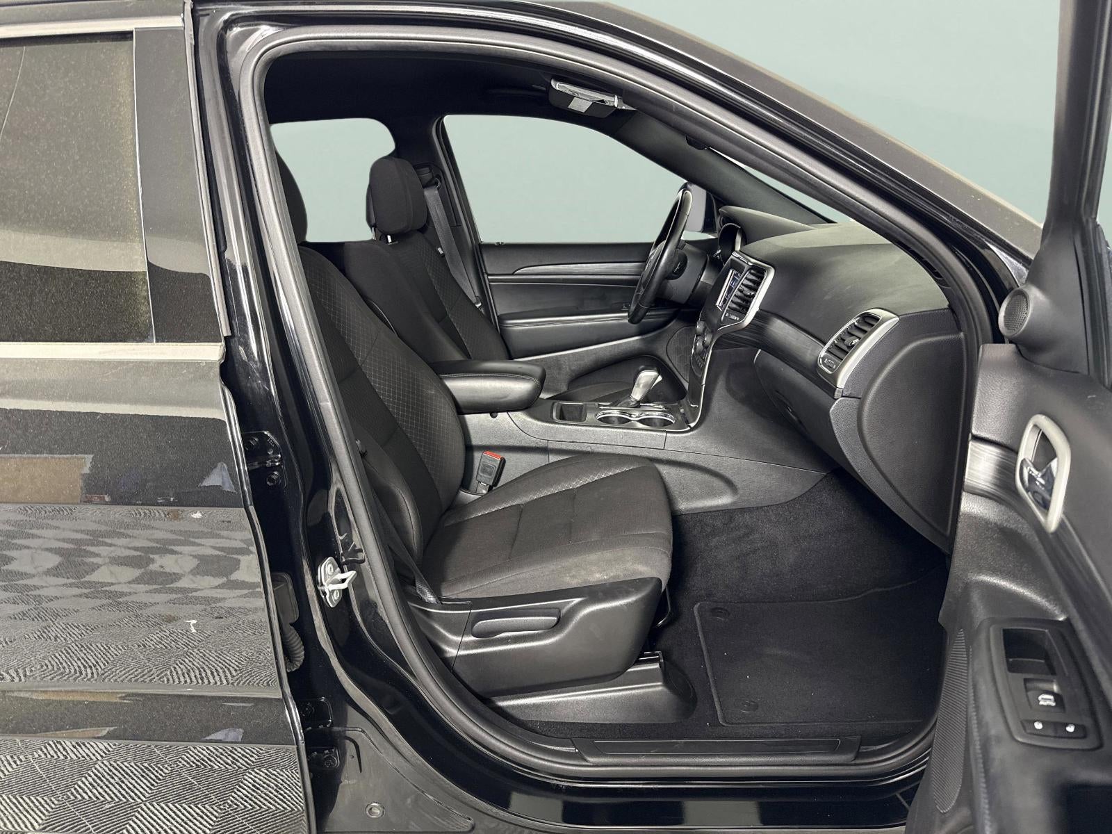 2021 Jeep Grand Cherokee Laredo E