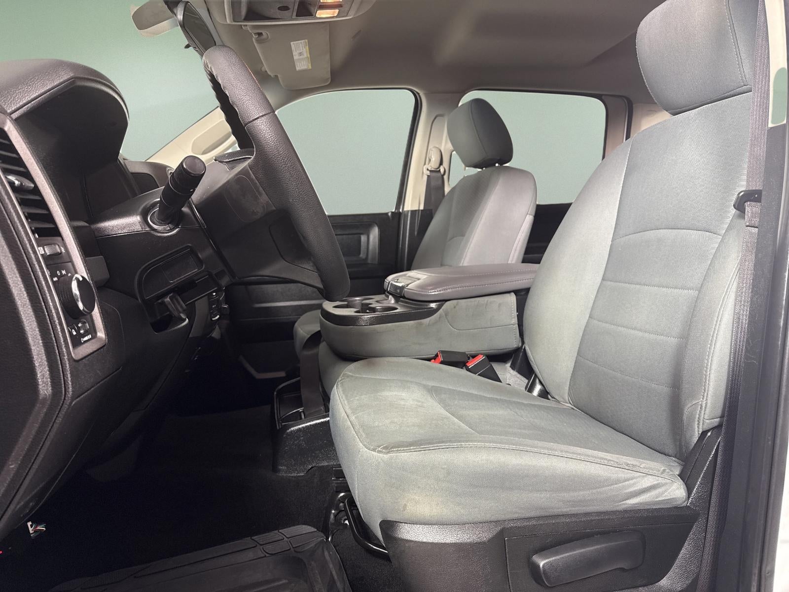 2018 RAM 1500 Tradesman Crew Cab 4x4 5'7" Box