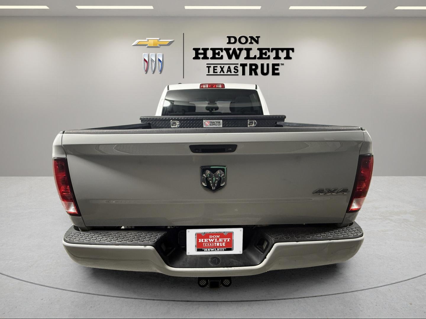 2018 RAM 1500 Tradesman Crew Cab 4x4 5'7" Box