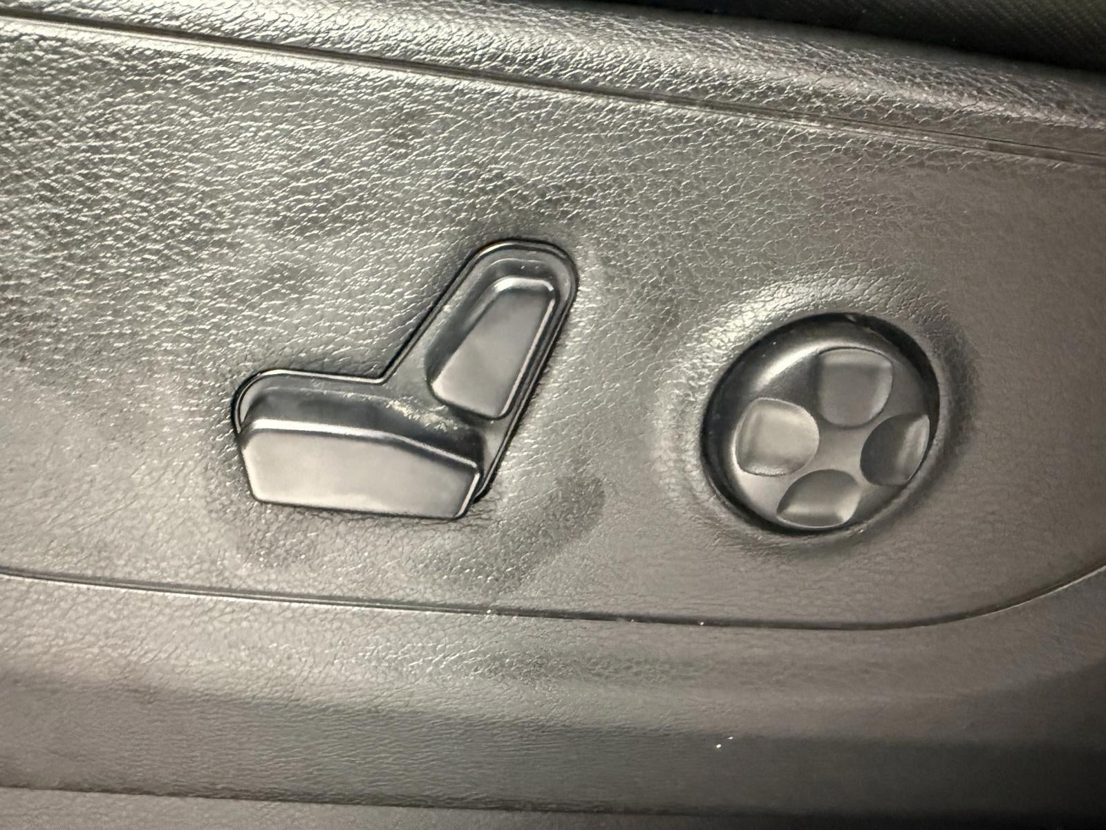 2020 RAM 1500 Lone Star Crew Cab 4x2 5'7" Box