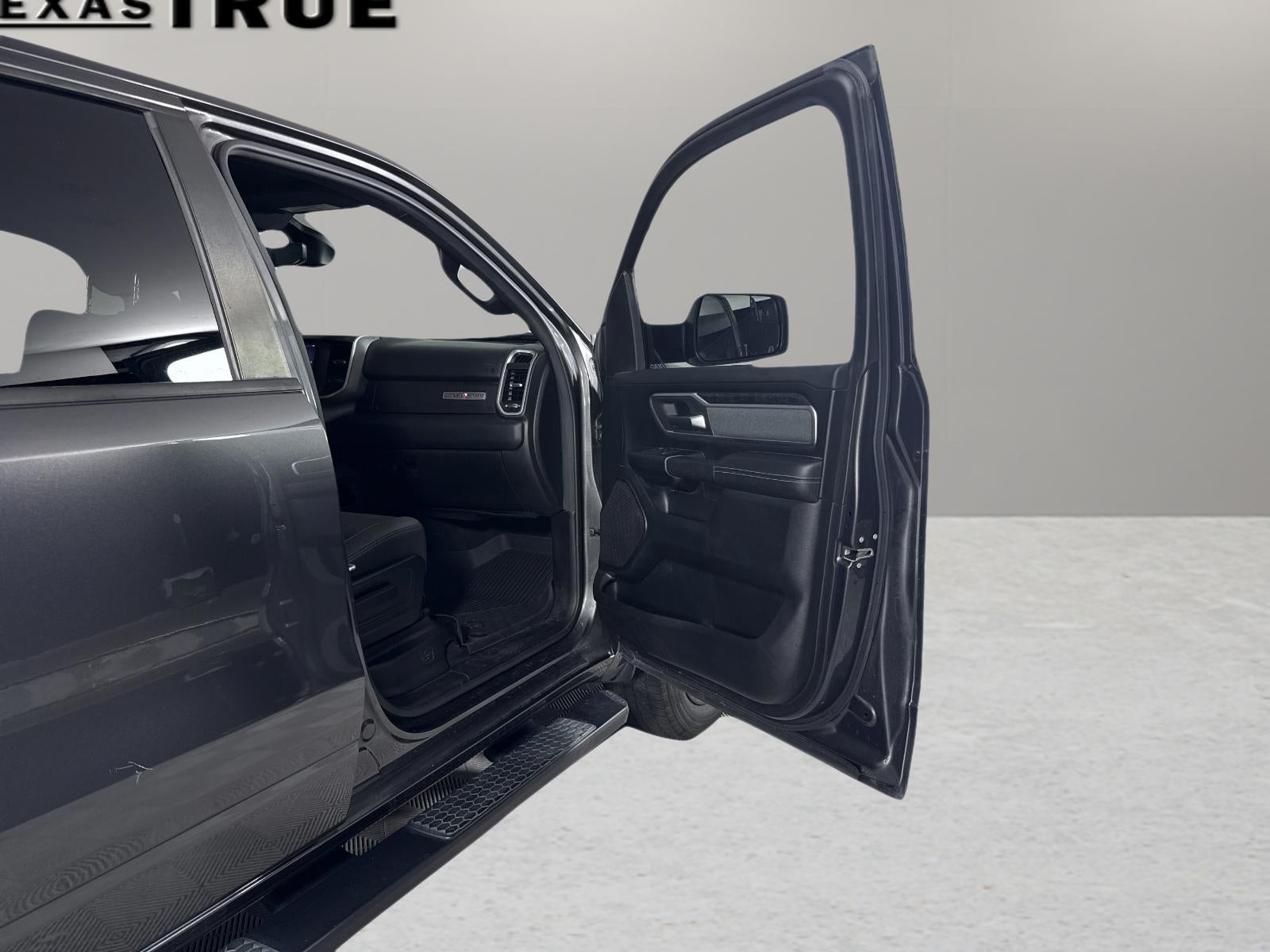 2021 RAM 1500 Lone Star Crew Cab 4x2 5'7" Box