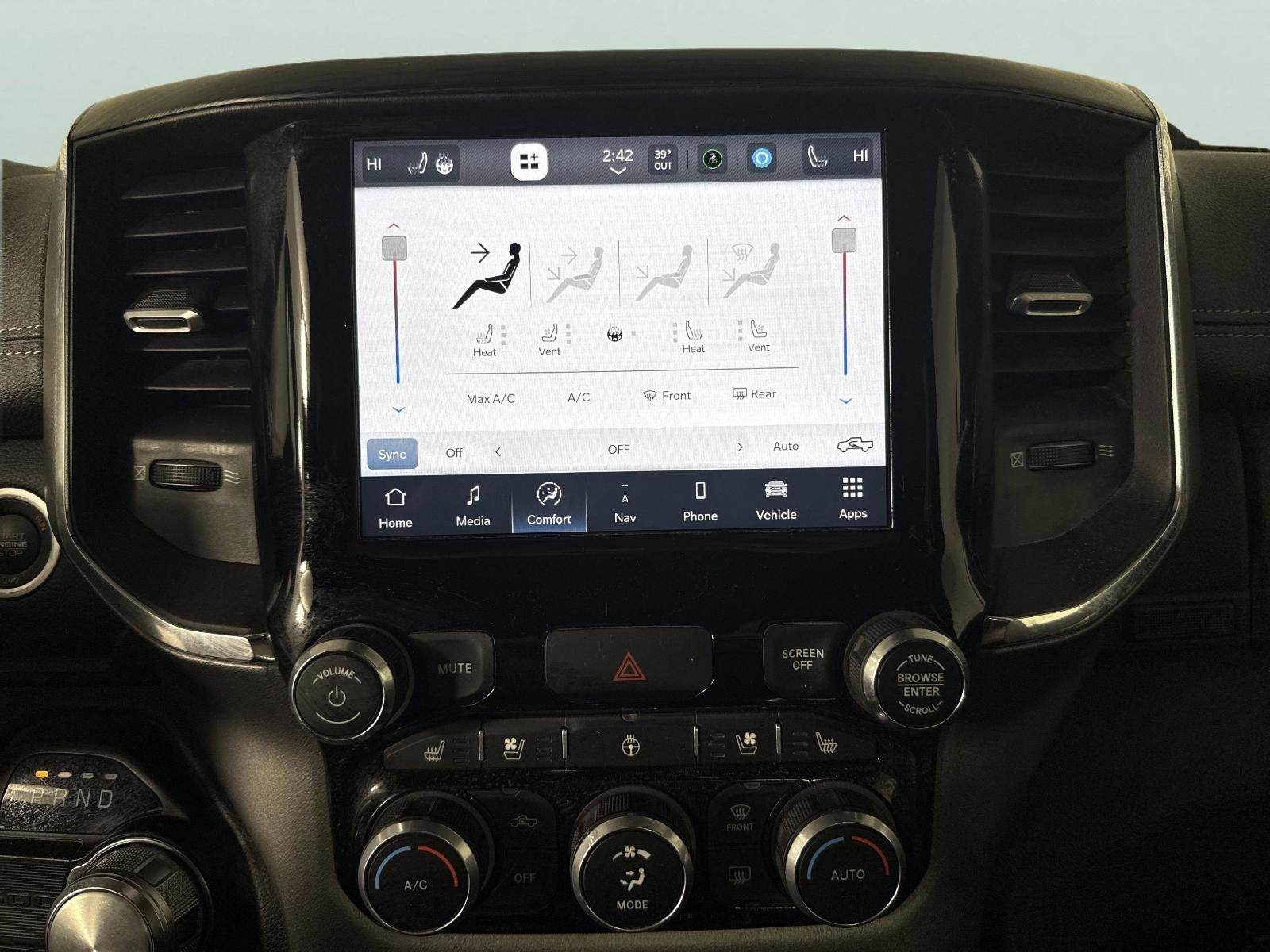 2024 RAM 1500 Laramie