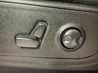 2022 RAM 1500 Lone Star Crew Cab 4x4 5'7" Box