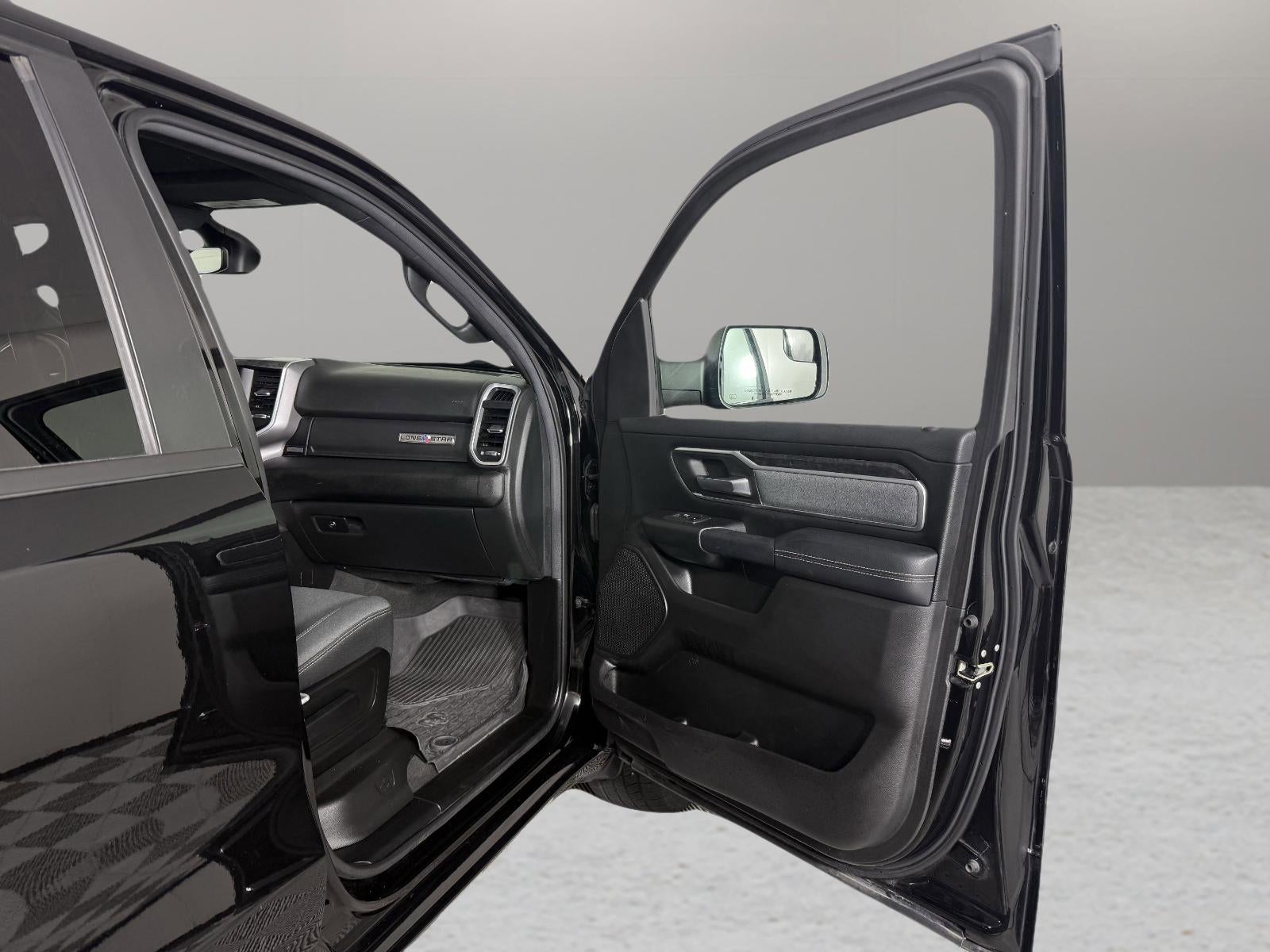 2022 RAM 1500 Lone Star Crew Cab 4x4 5'7" Box