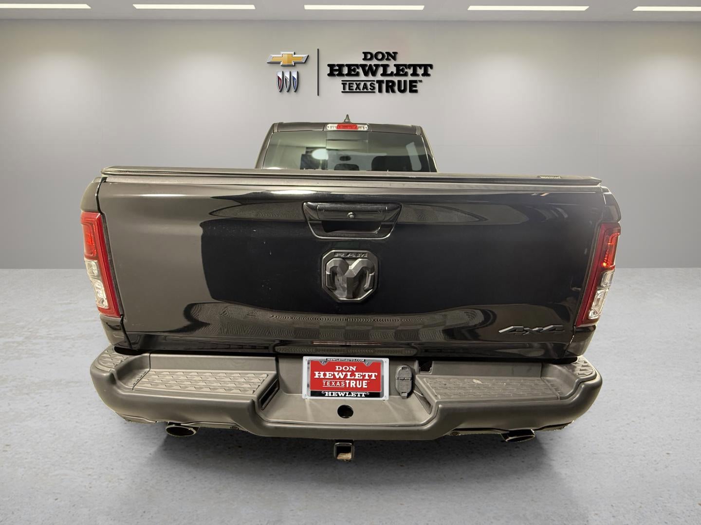 2022 RAM 1500 Lone Star Crew Cab 4x4 5'7" Box
