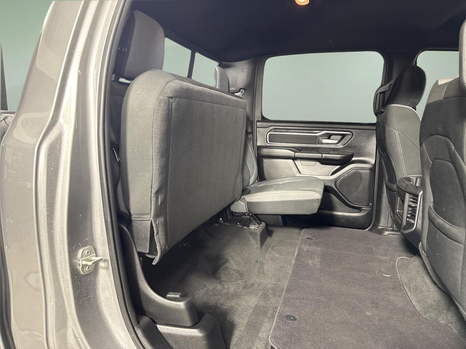 2023 RAM 1500 Lone Star Crew Cab 4x4 5'7" Box