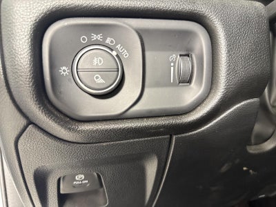 2024 RAM 1500 Lone Star Crew Cab 4x4 5'7" Box