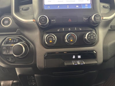 2024 RAM 1500 Lone Star Crew Cab 4x4 5'7" Box