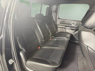 2021 RAM 1500 Laramie Crew Cab 4x4 5'7" Box
