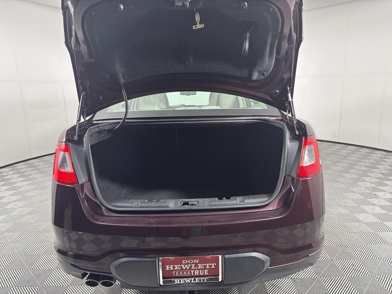 2011 Ford Taurus SEL