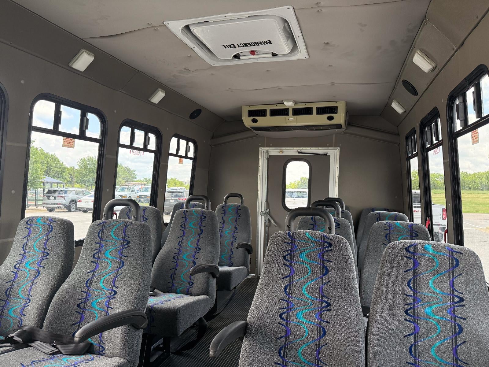 2013 Ford Econoline Passenger Van 14 Passenger Van