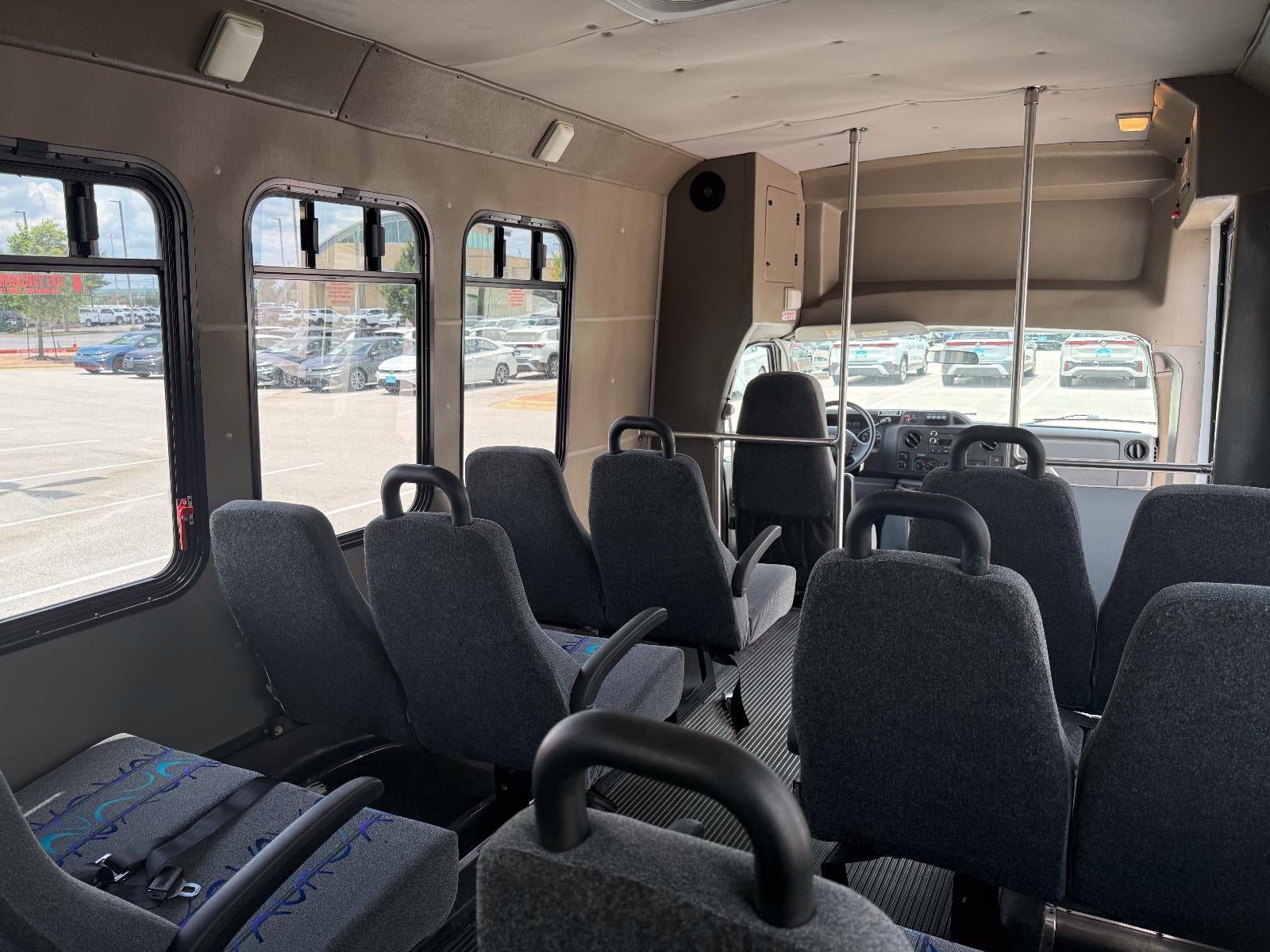 2013 Ford Econoline Passenger Van 14 Passenger Van