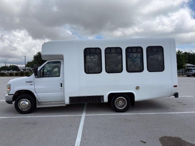 2013 Ford Econoline Passenger Van 14 Passenger Van
