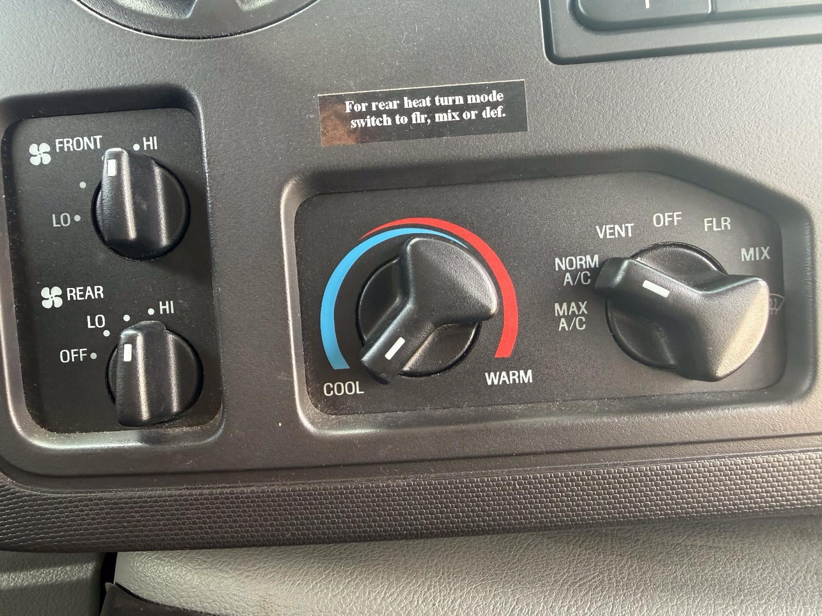 2013 Ford Econoline Passenger Van 14 Passenger Van