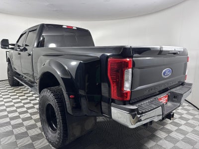 2017 Ford Super Duty F-350 DRW Lariat