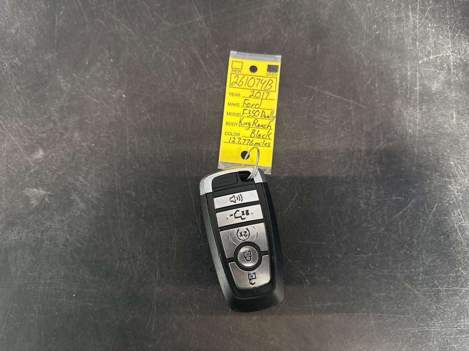 2017 Ford Super Duty F-350 DRW Lariat