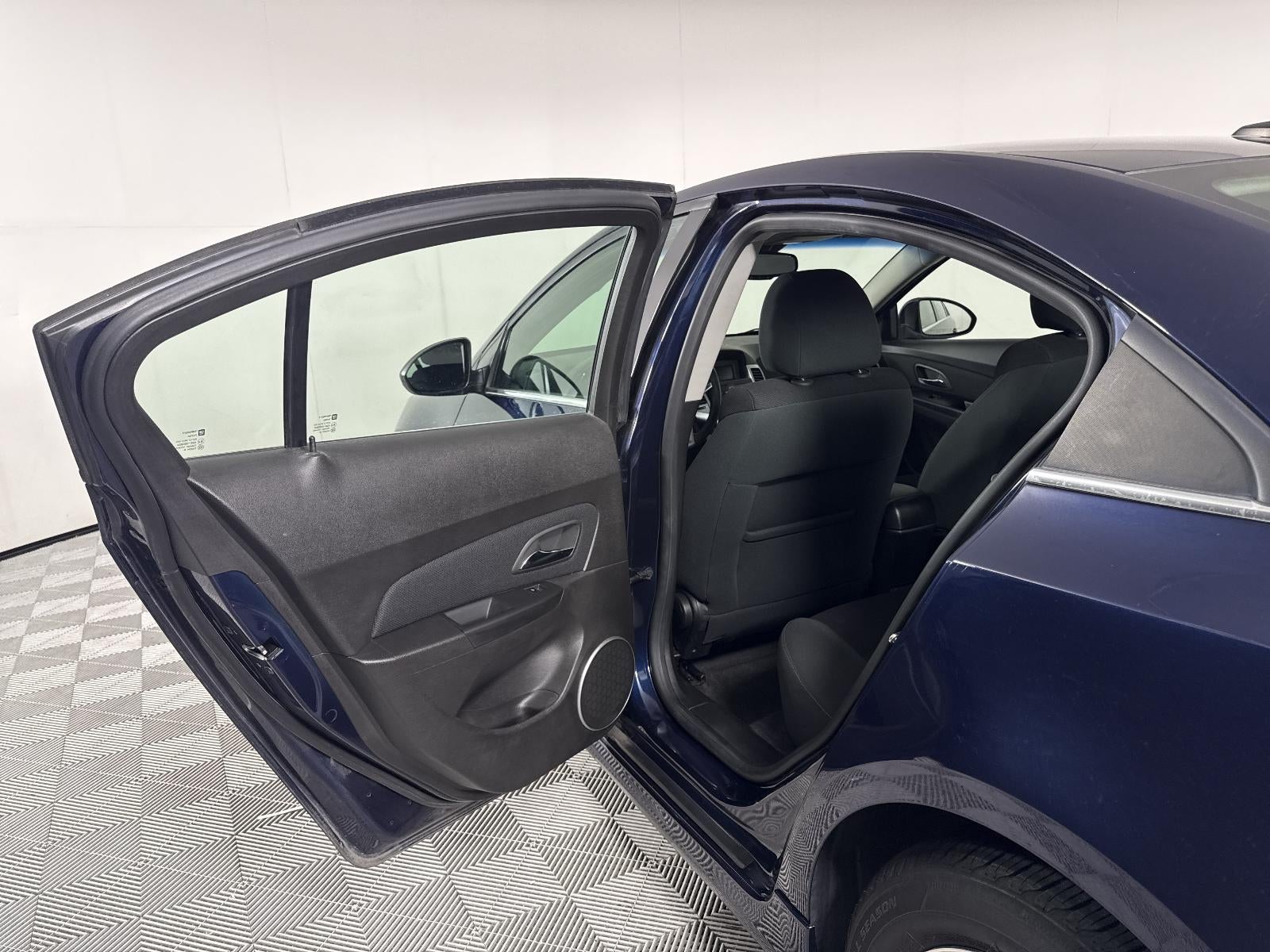2011 Chevrolet Cruze LT w/1LT